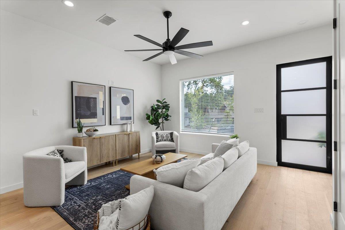 3204 Overcup Oak Dr, Austin, TX 78704