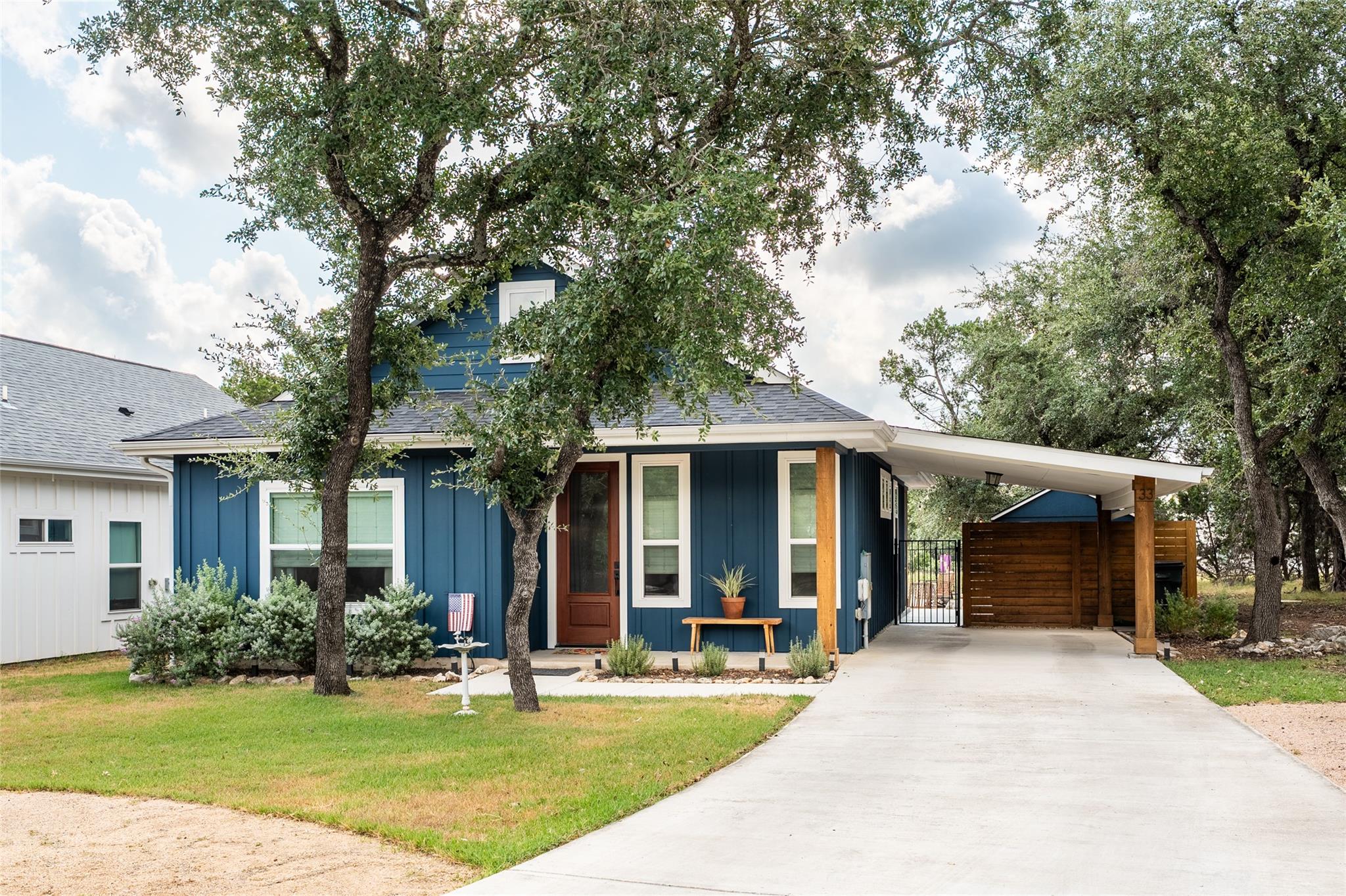 33 Woodacre Dr, Wimberley, TX 78676