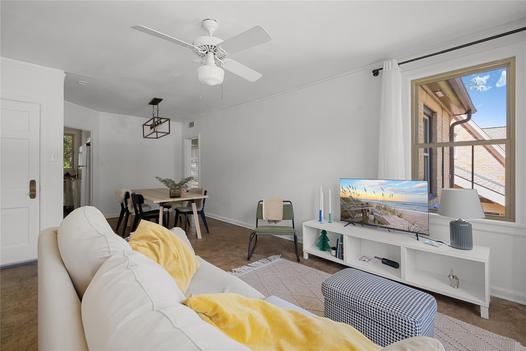 1703 Summit Vw, Austin, TX 78703