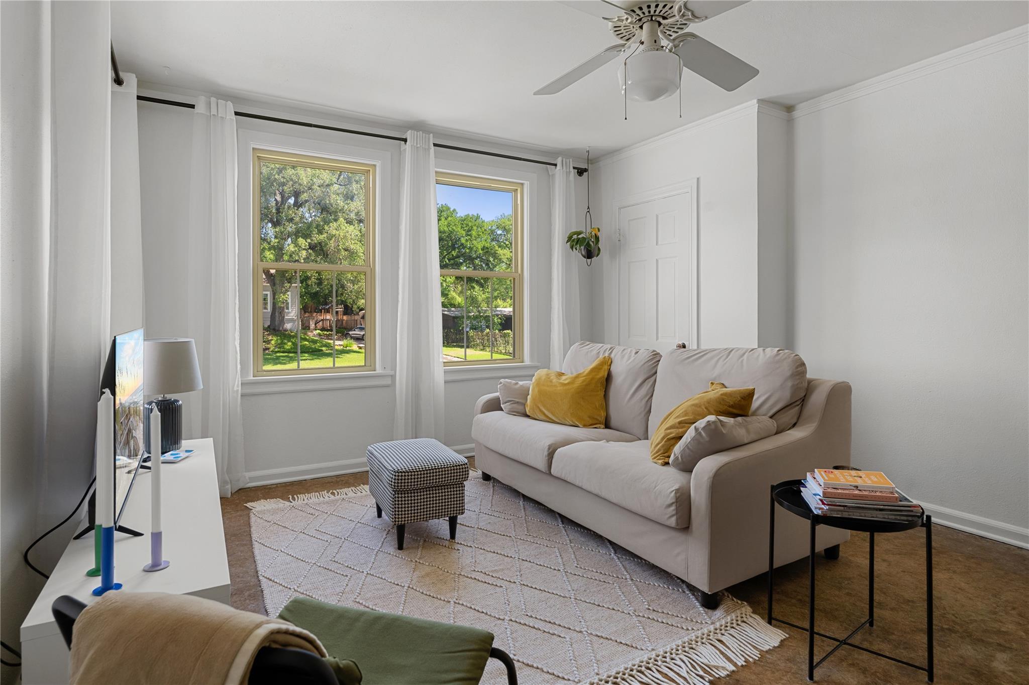 1703 Summit Vw, Austin, TX 78703