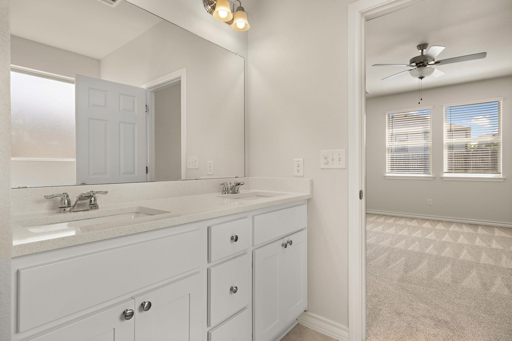 148 Limonite Ln, Liberty Hill, TX 78642