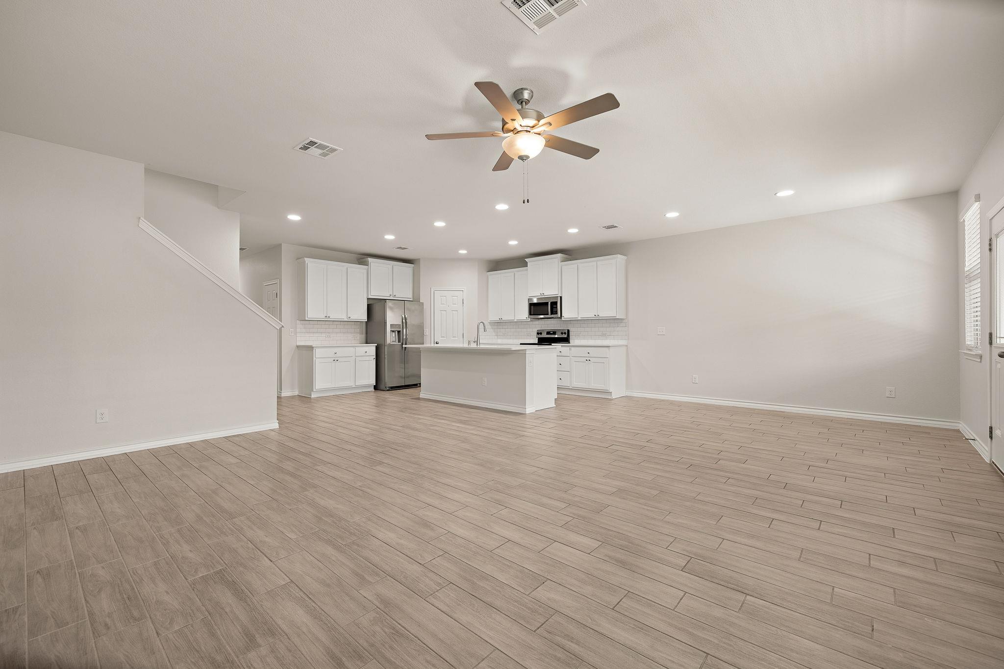 148 Limonite Ln, Liberty Hill, TX 78642