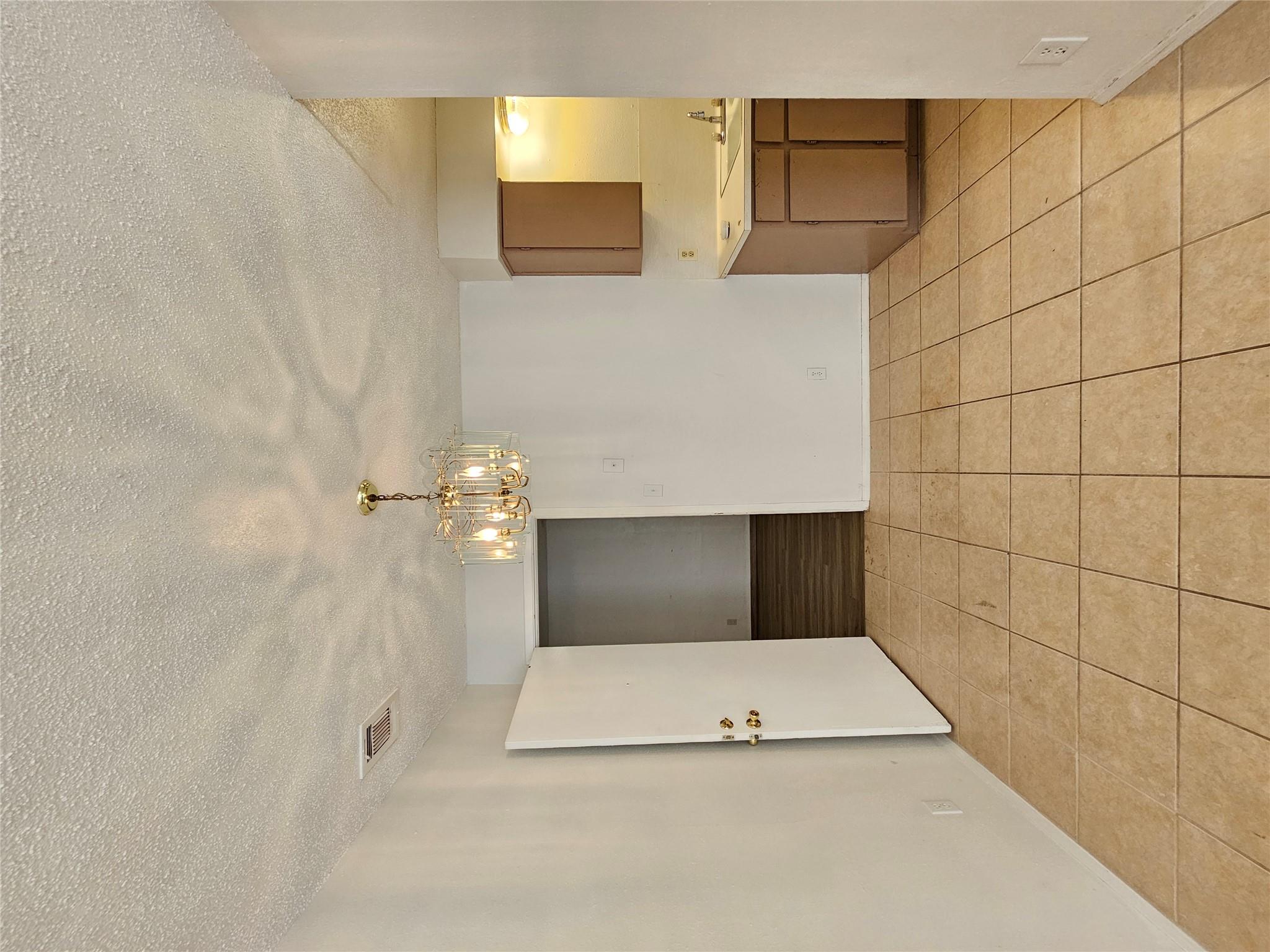 6000 Emerald Forest Dr # A, Austin, TX 78745