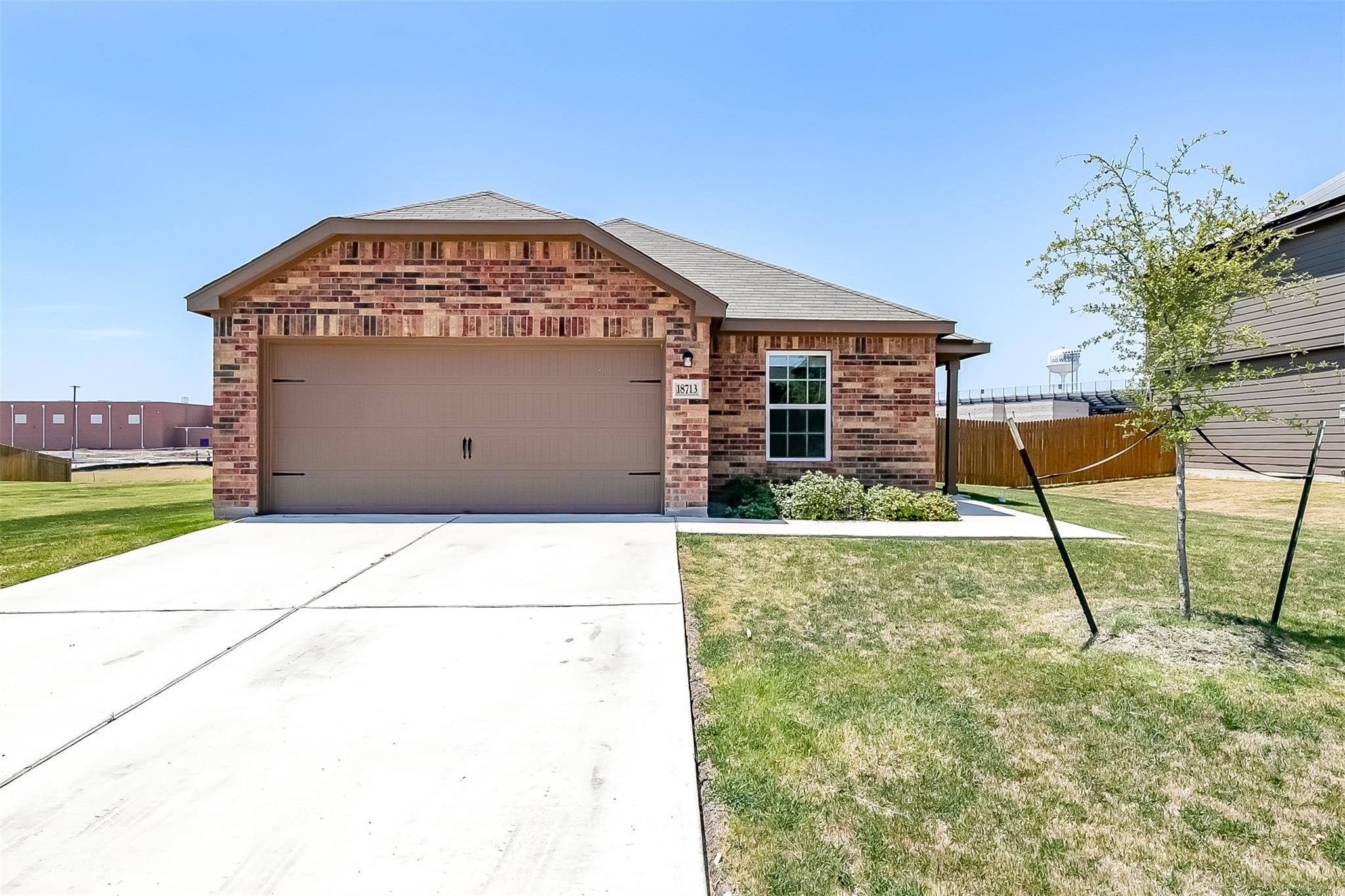 18713 Quiet Range Dr, Elgin, TX 78621