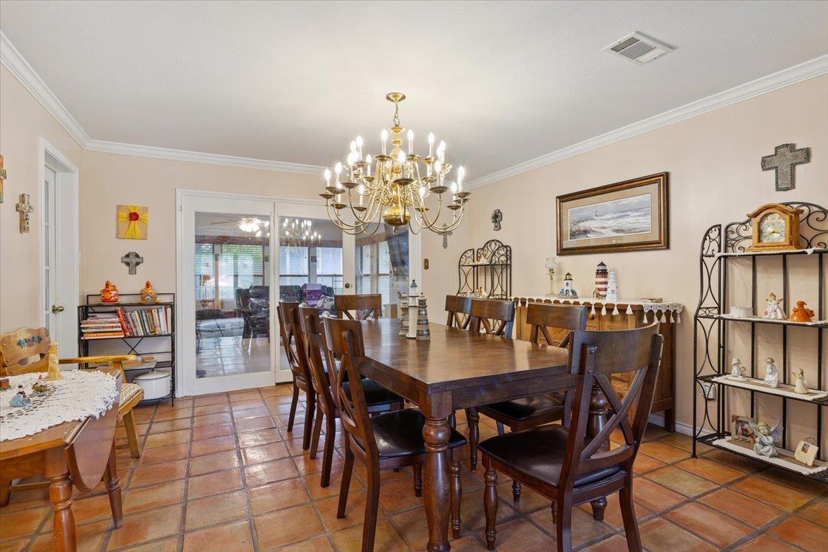 910 Mill Creek Dr, Salado, TX 76571