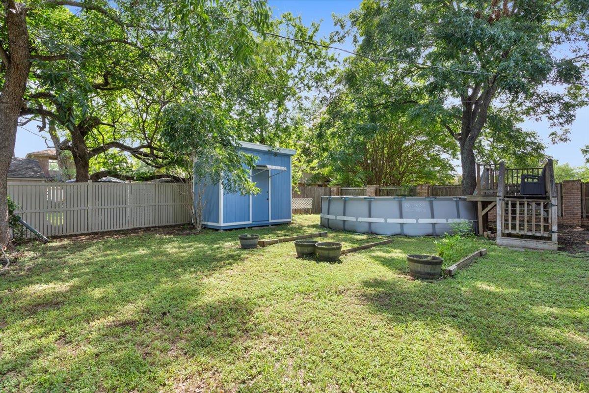 910 Mill Creek Dr, Salado, TX 76571