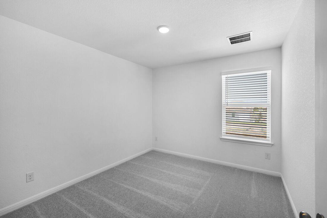 214 Crumpton Way, Hutto, TX 78634