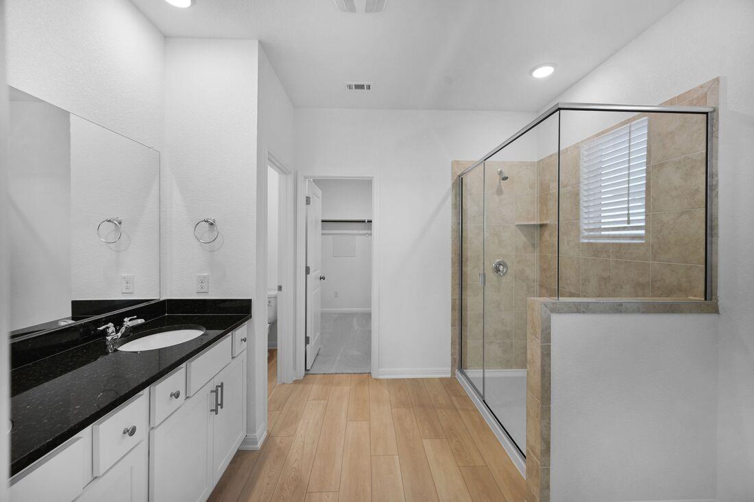 214 Crumpton Way, Hutto, TX 78634