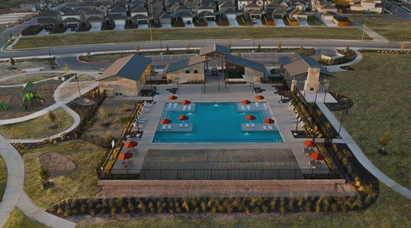 214 Crumpton Way, Hutto, TX 78634