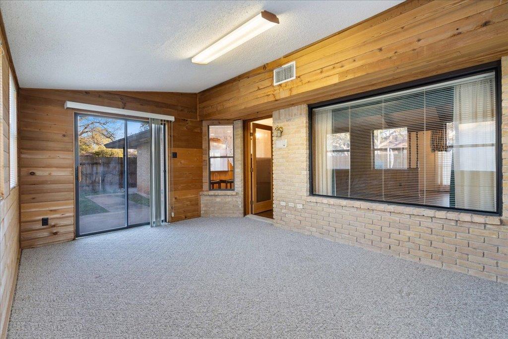 1000 Abbey Rd, Round Rock, TX 78681