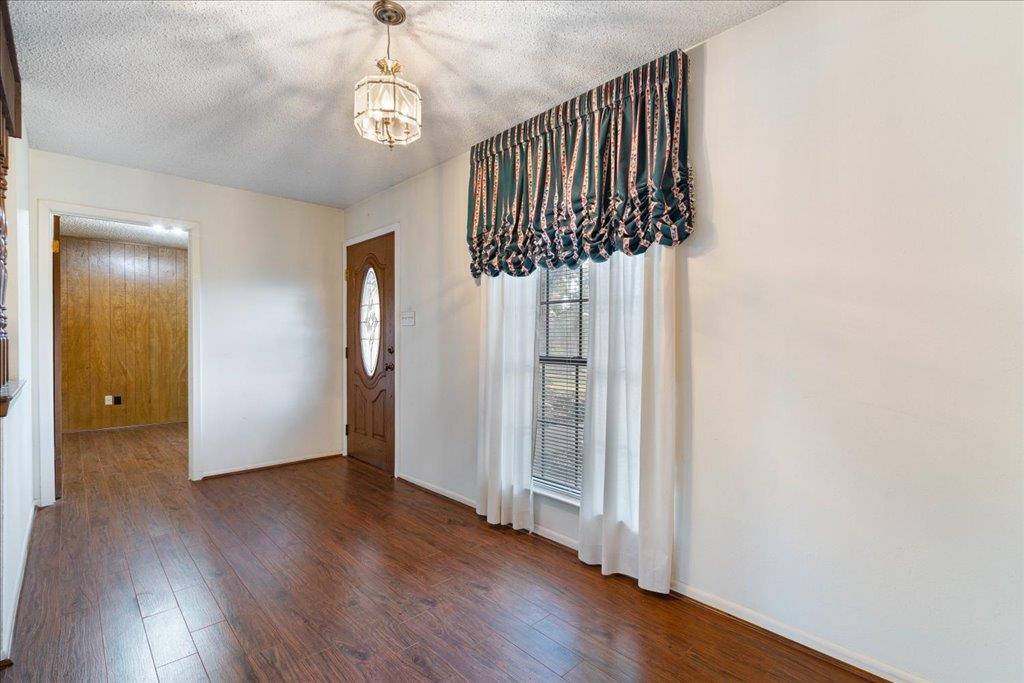 1000 Abbey Rd, Round Rock, TX 78681