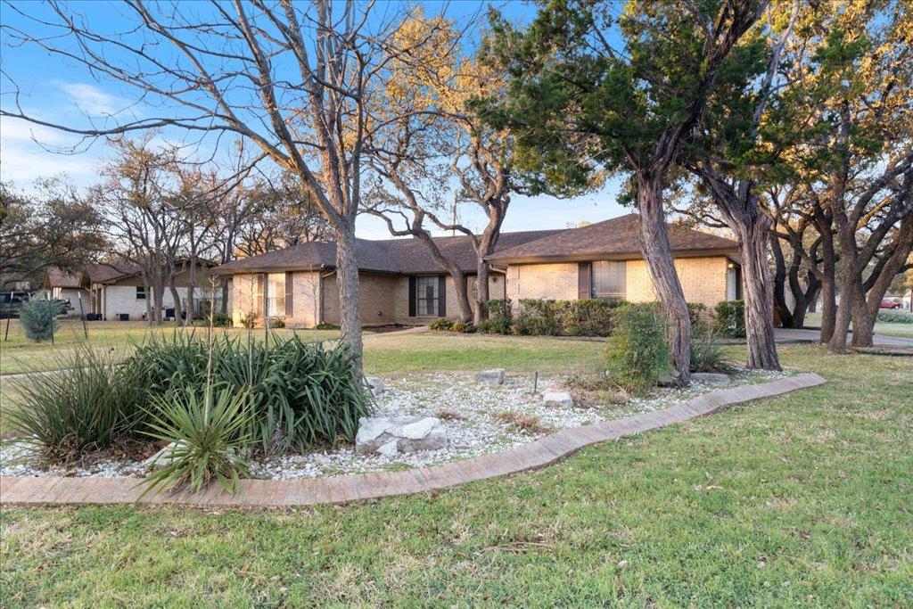 1000 Abbey Rd, Round Rock, TX 78681