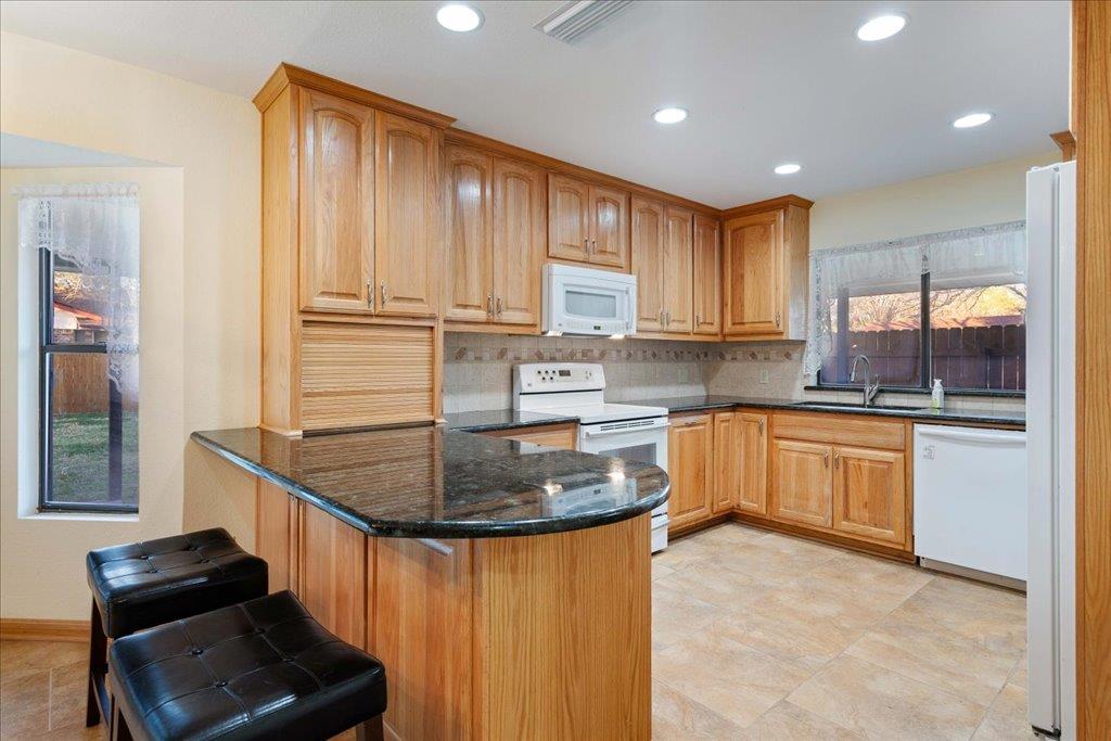 1000 Abbey Rd, Round Rock, TX 78681