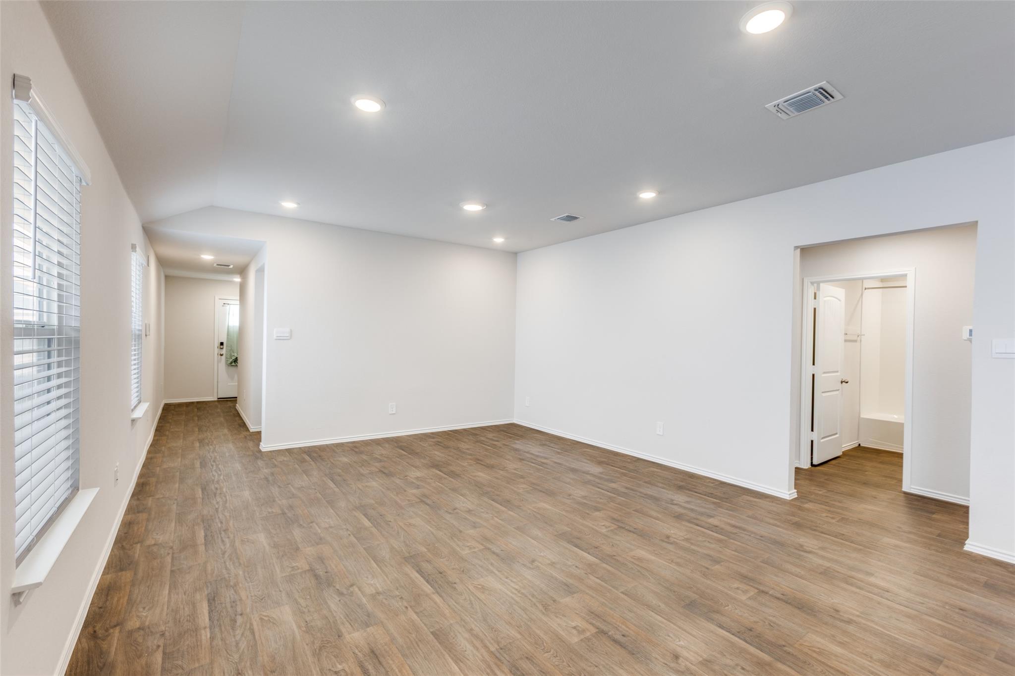 408 Frogmore Loop, Kyle, TX 78640