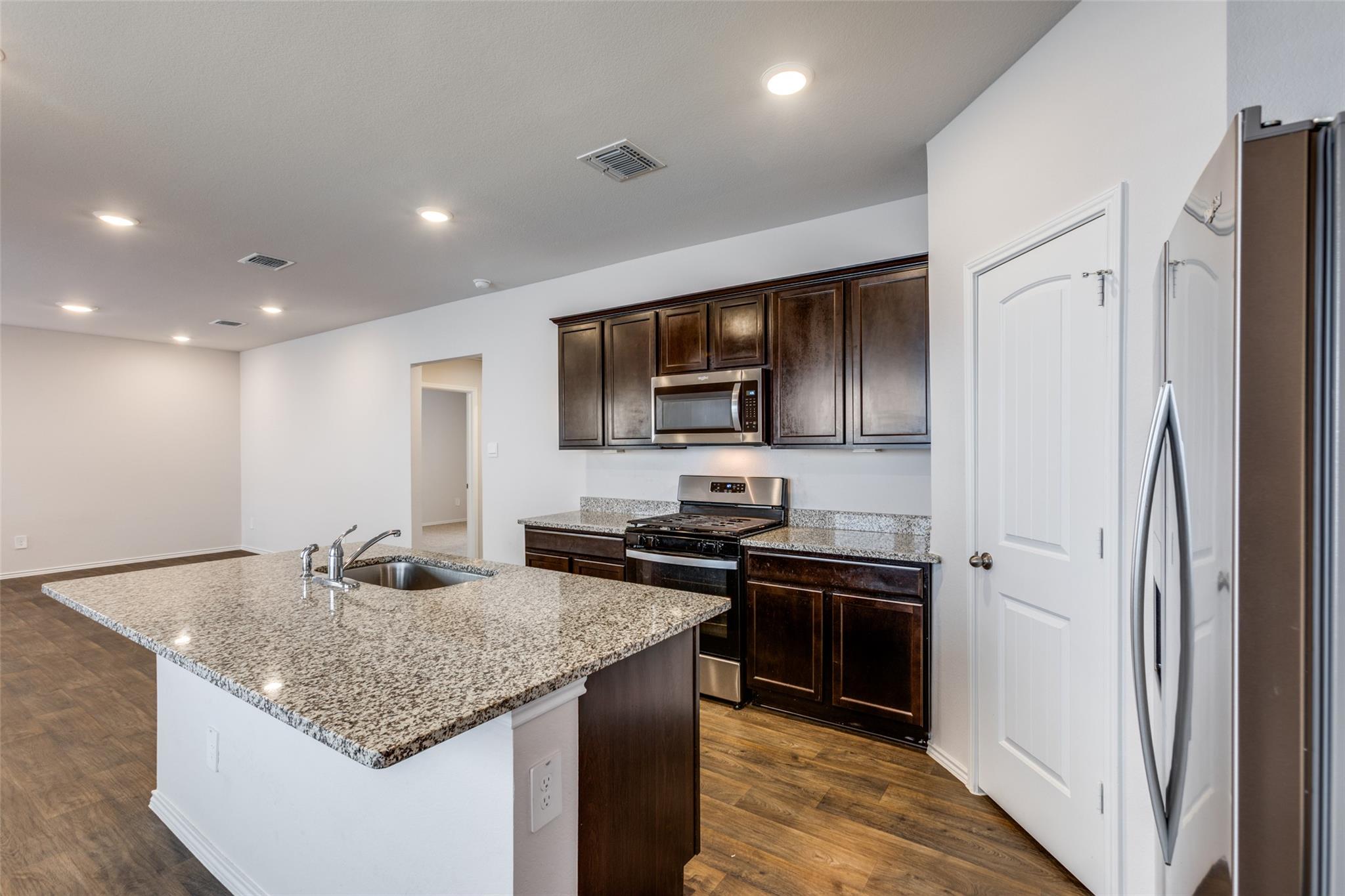 408 Frogmore Loop, Kyle, TX 78640