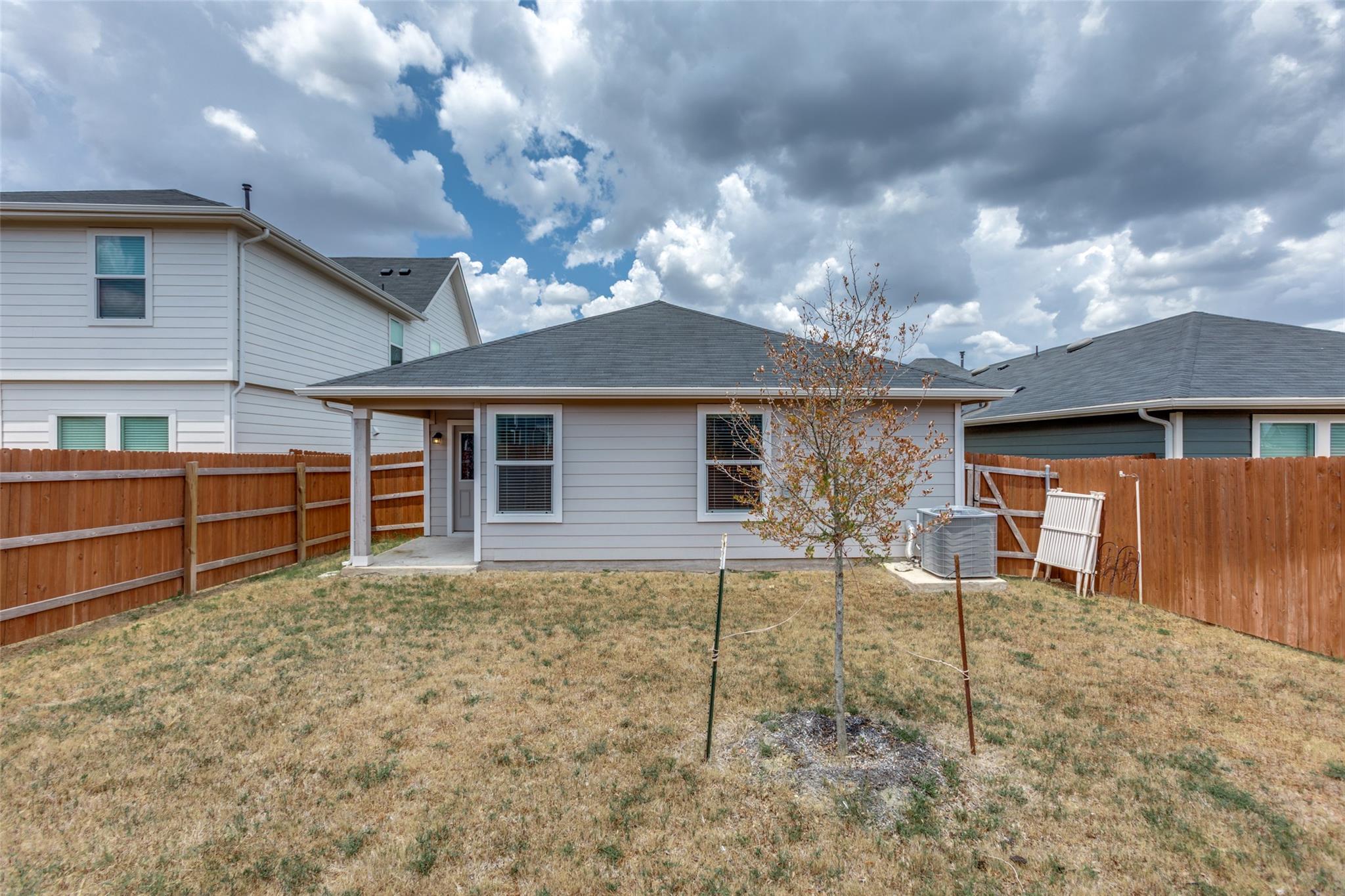 408 Frogmore Loop, Kyle, TX 78640