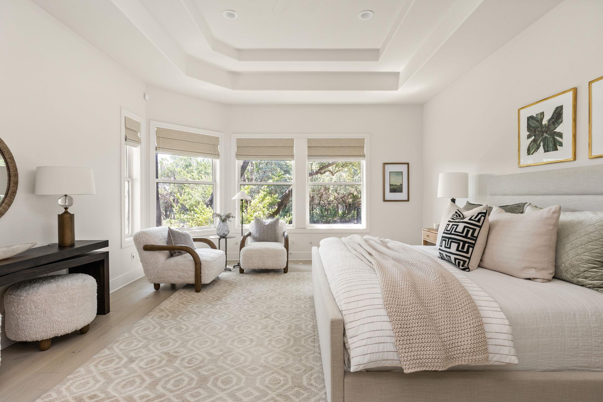 8217 Carranzo Dr W, Austin, TX 78735