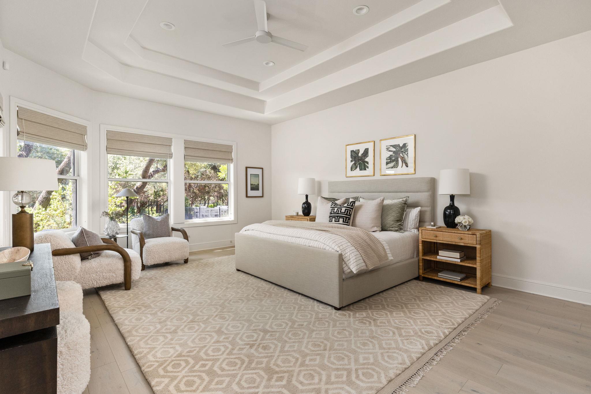 8217 Carranzo Dr W, Austin, TX 78735