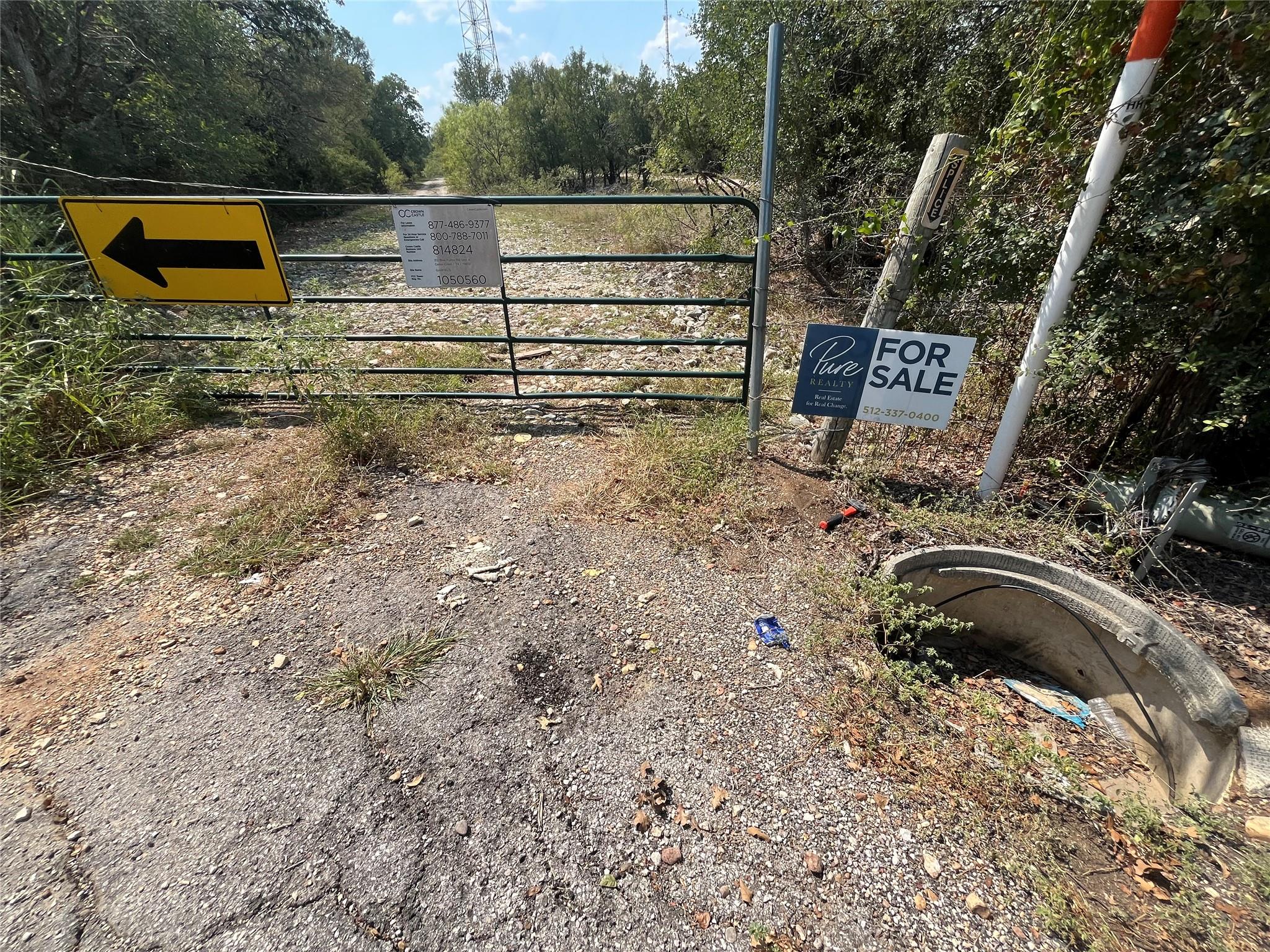 312 Blue Flame Rd, Cedar Creek, TX 78612