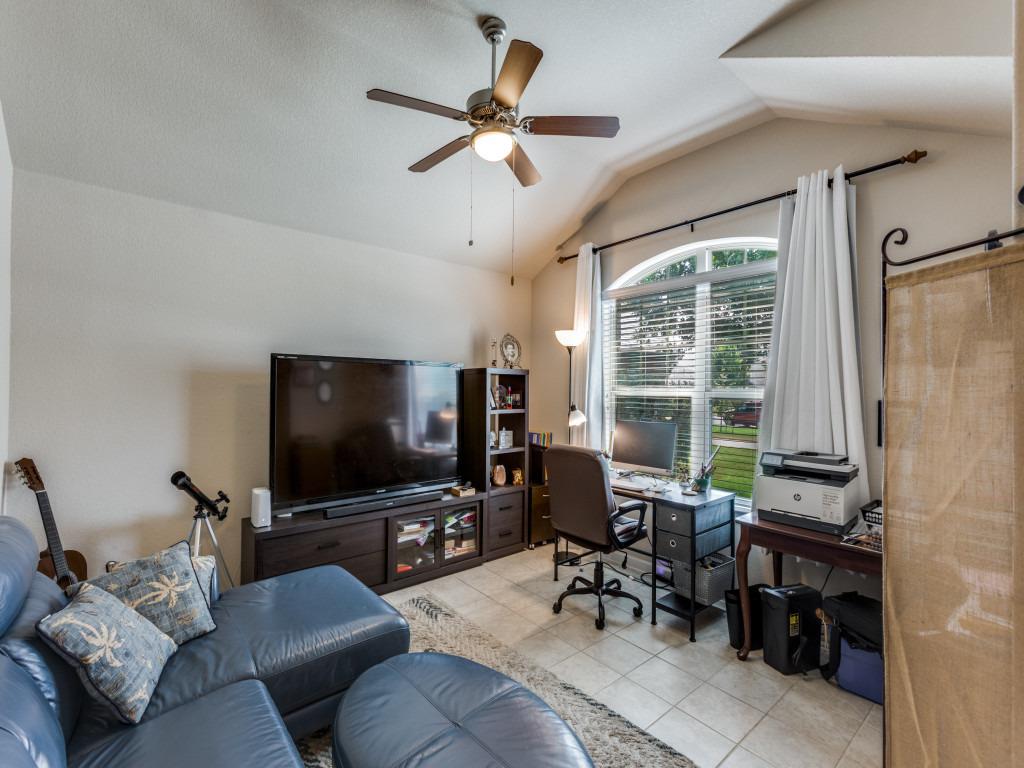 128 Swift Water Loop, Bastrop, TX 78602