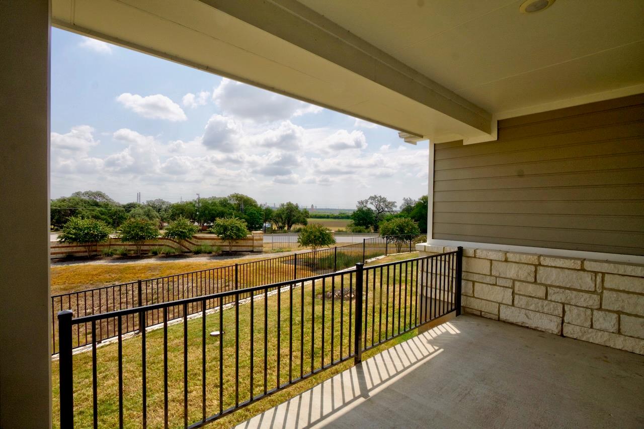 404 Eagle Dr # 101, San Marcos, TX 78666