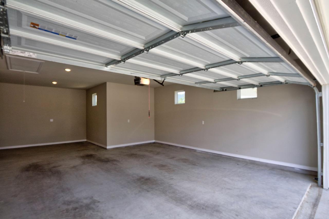 404 Eagle Dr # 101, San Marcos, TX 78666