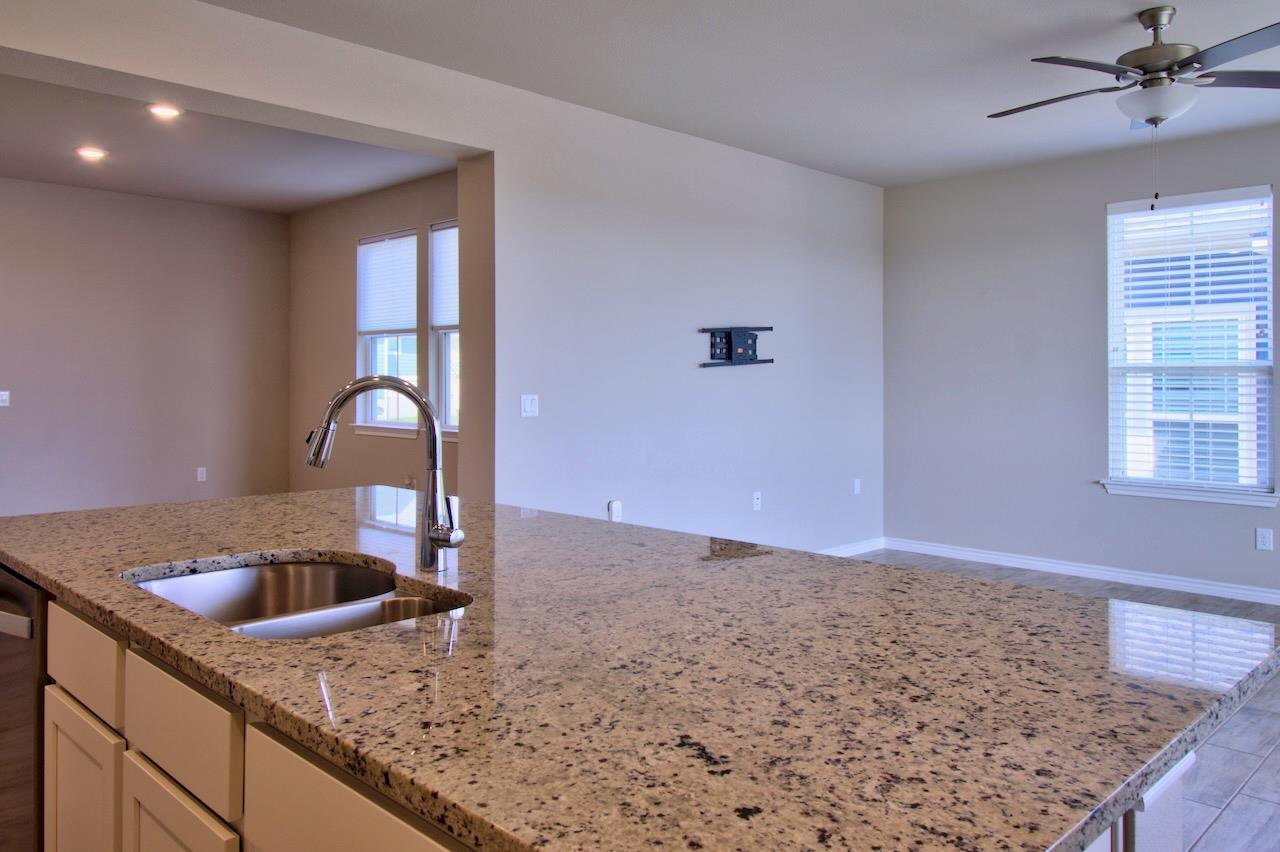 404 Eagle Dr # 101, San Marcos, TX 78666