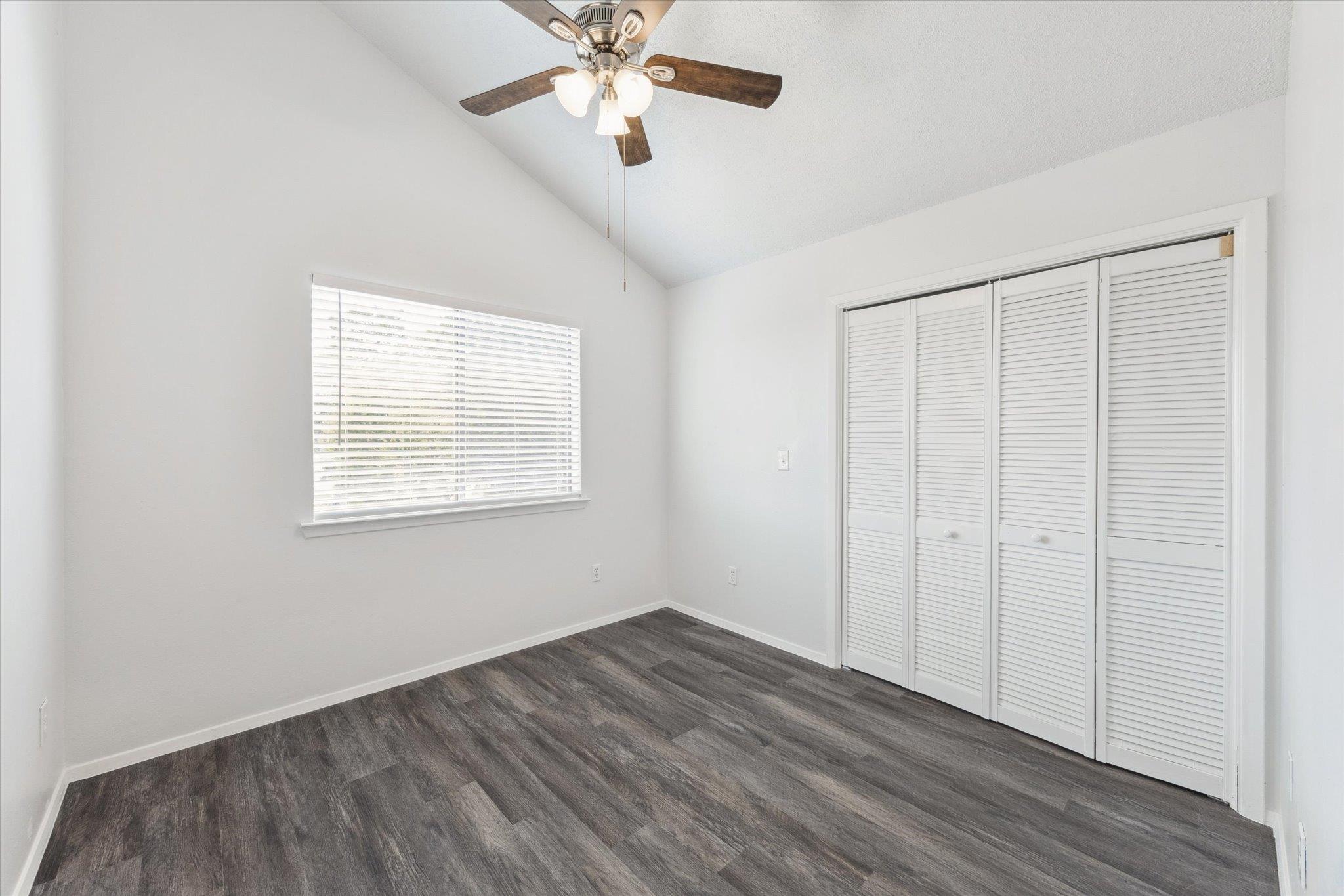 3205 Mac Arthur Ave # B, Lago Vista, TX 78645