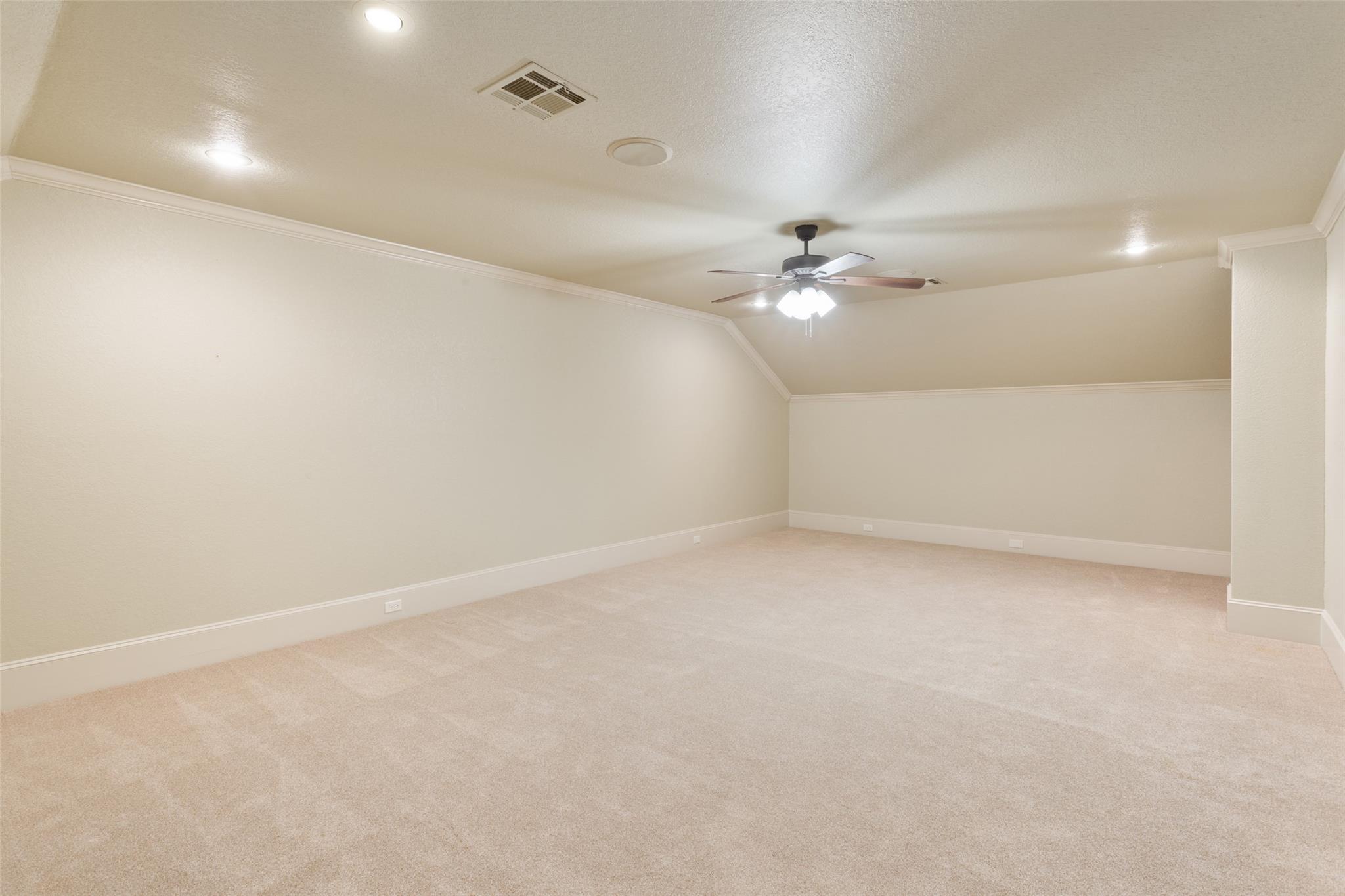 1111 Mill Creek Dr, Salado, TX 76571