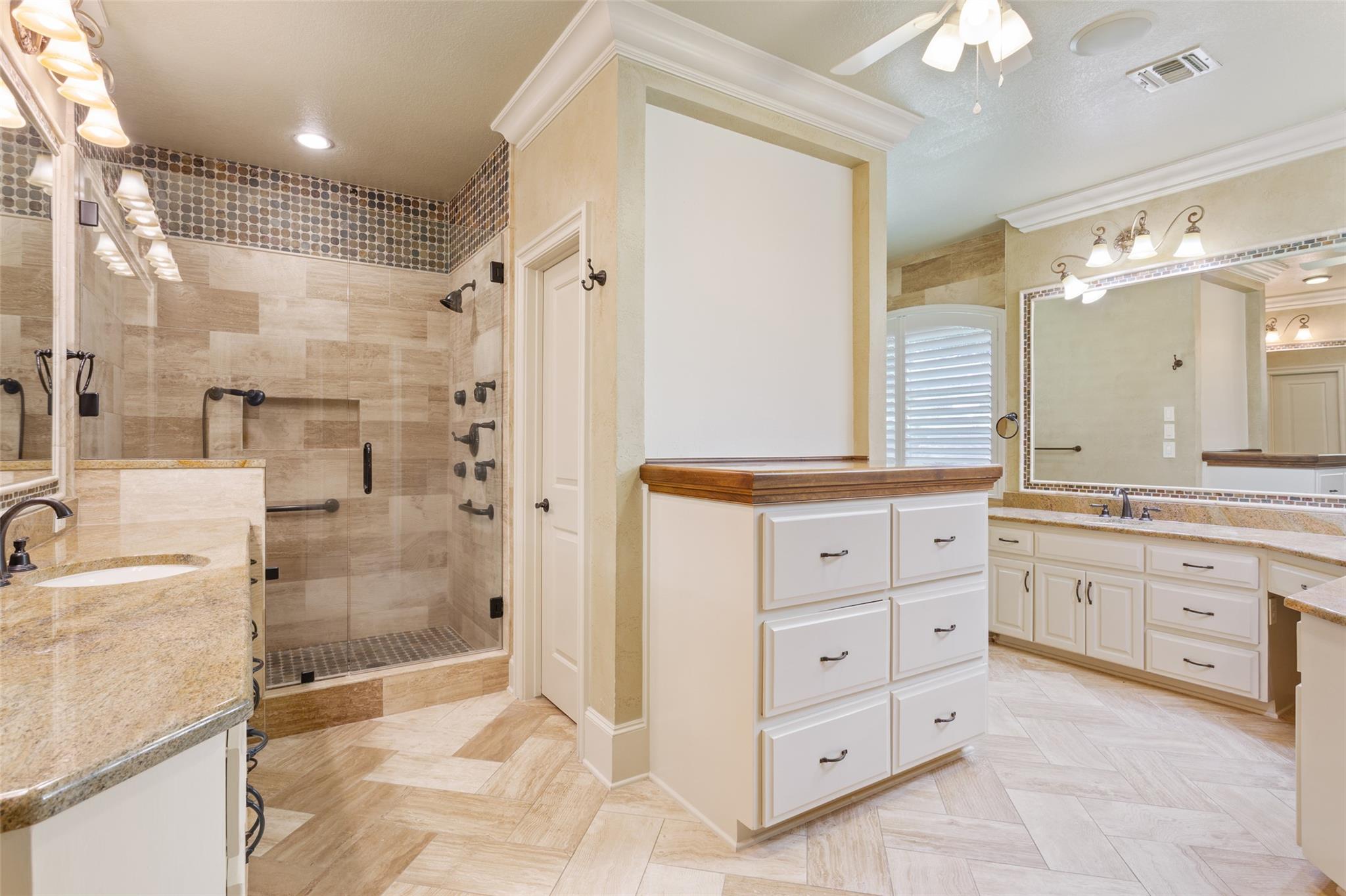 1111 Mill Creek Dr, Salado, TX 76571