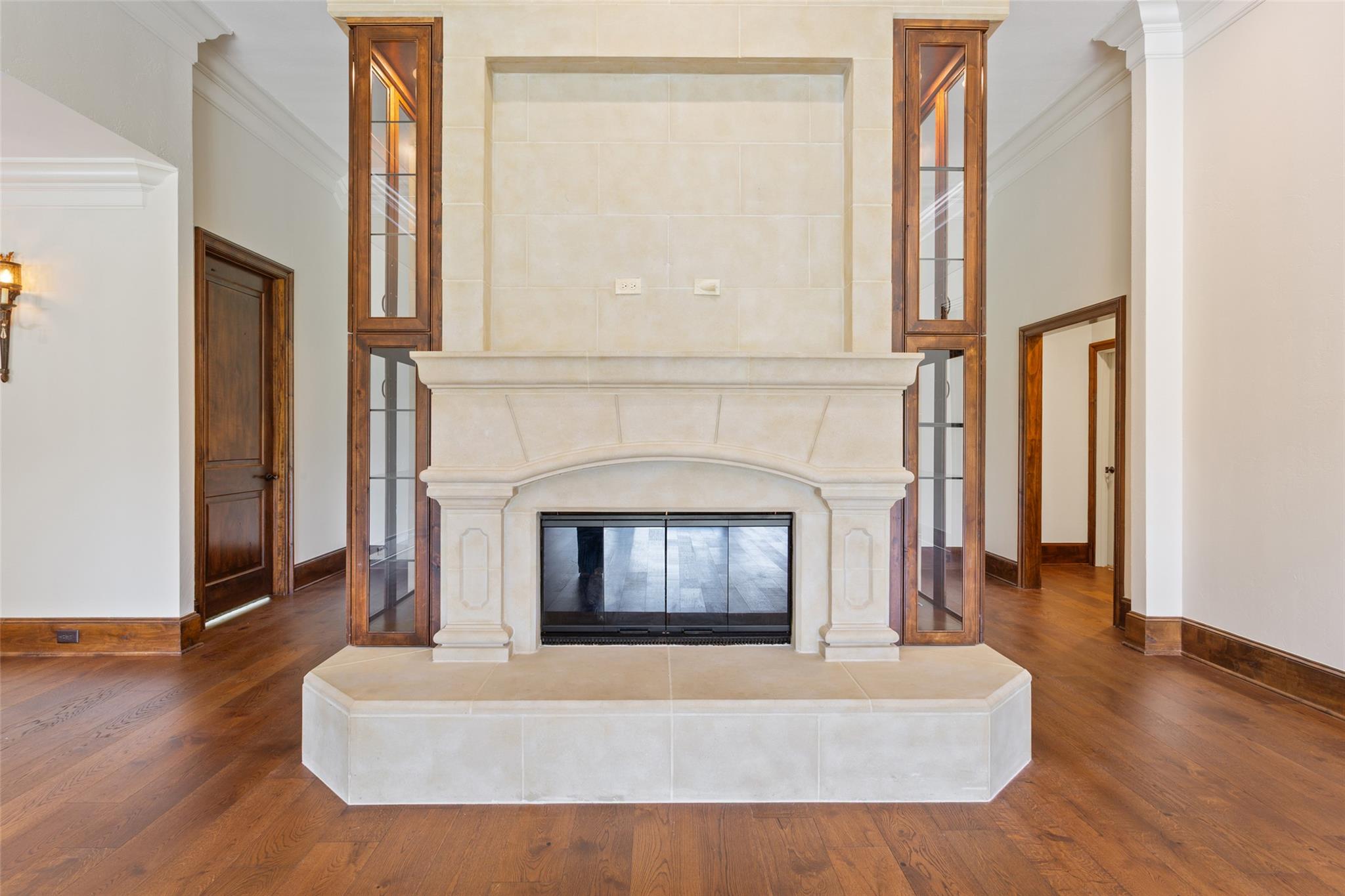 1111 Mill Creek Dr, Salado, TX 76571