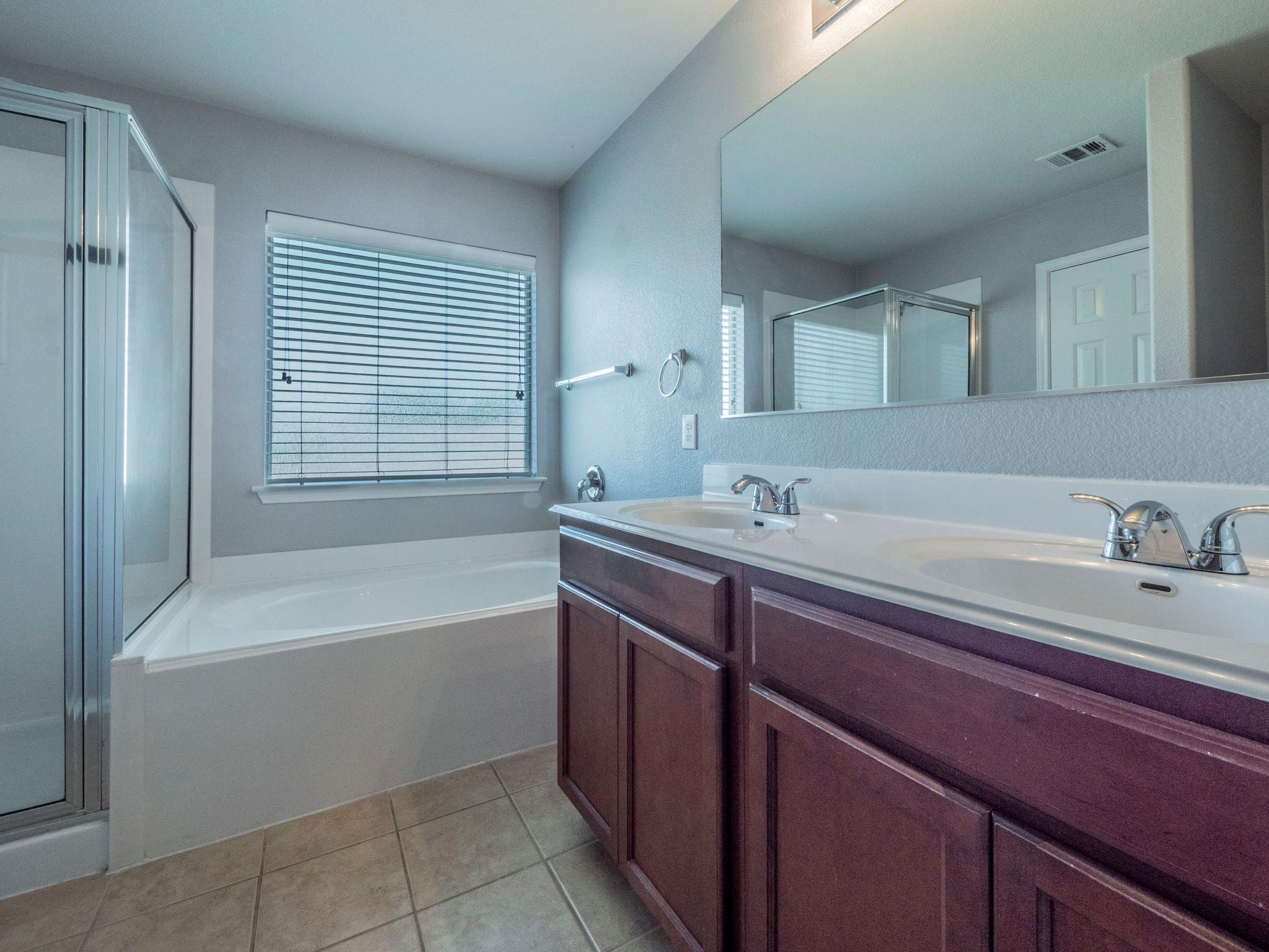 174 NE Barn Owl Loop, Leander, TX 78641