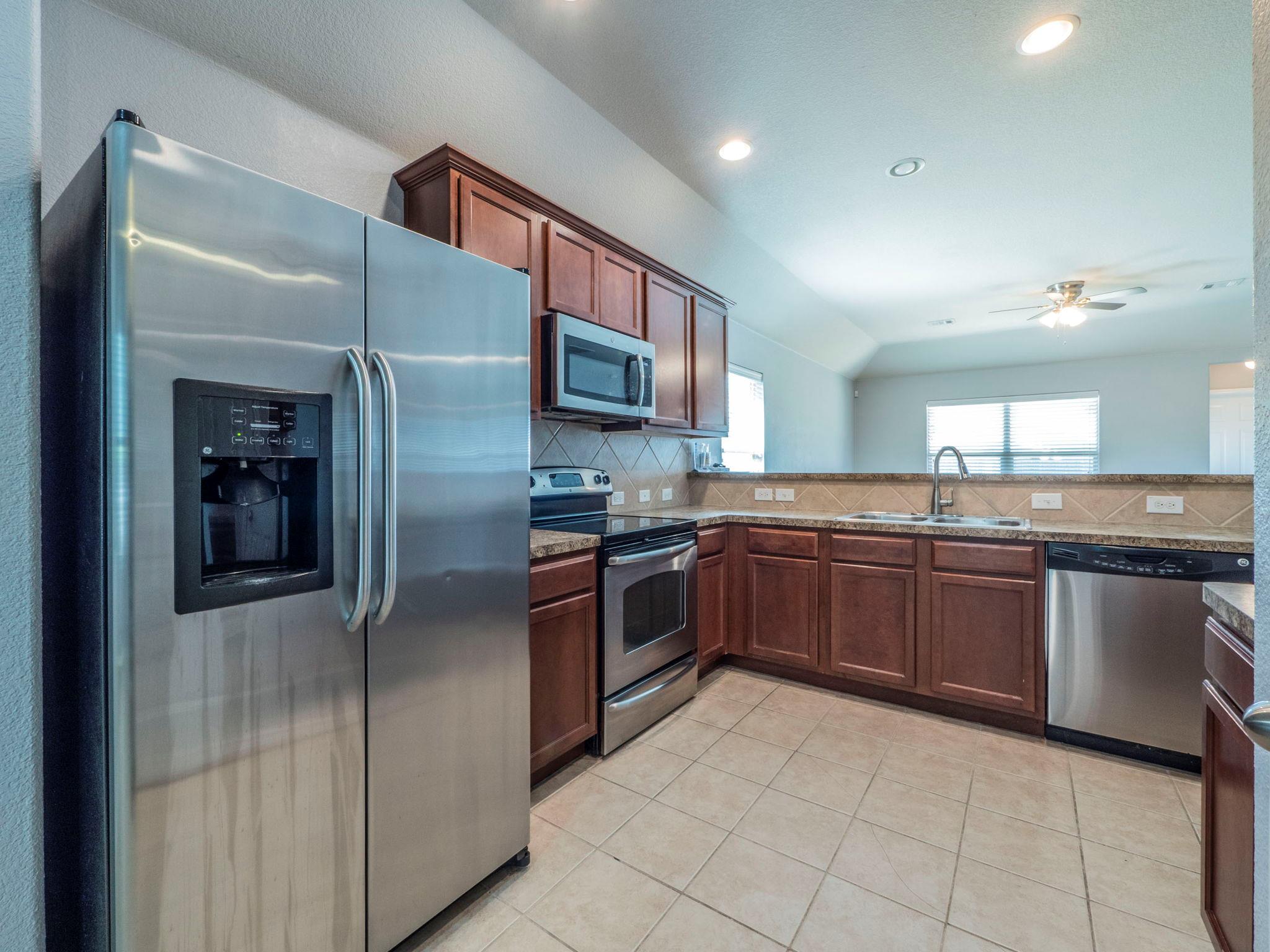 174 NE Barn Owl Loop, Leander, TX 78641