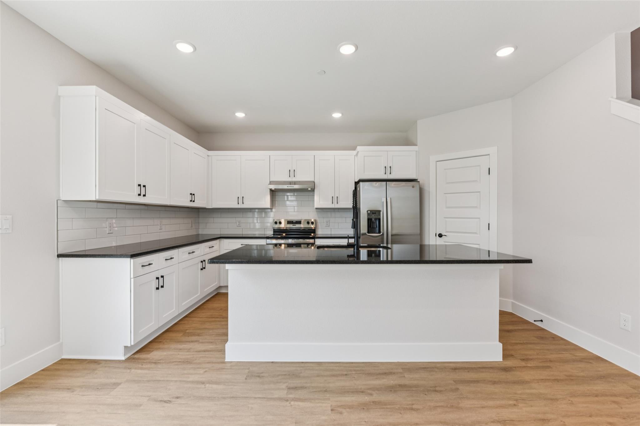 7309 Wondering Armadillo Way, Austin, TX 78744