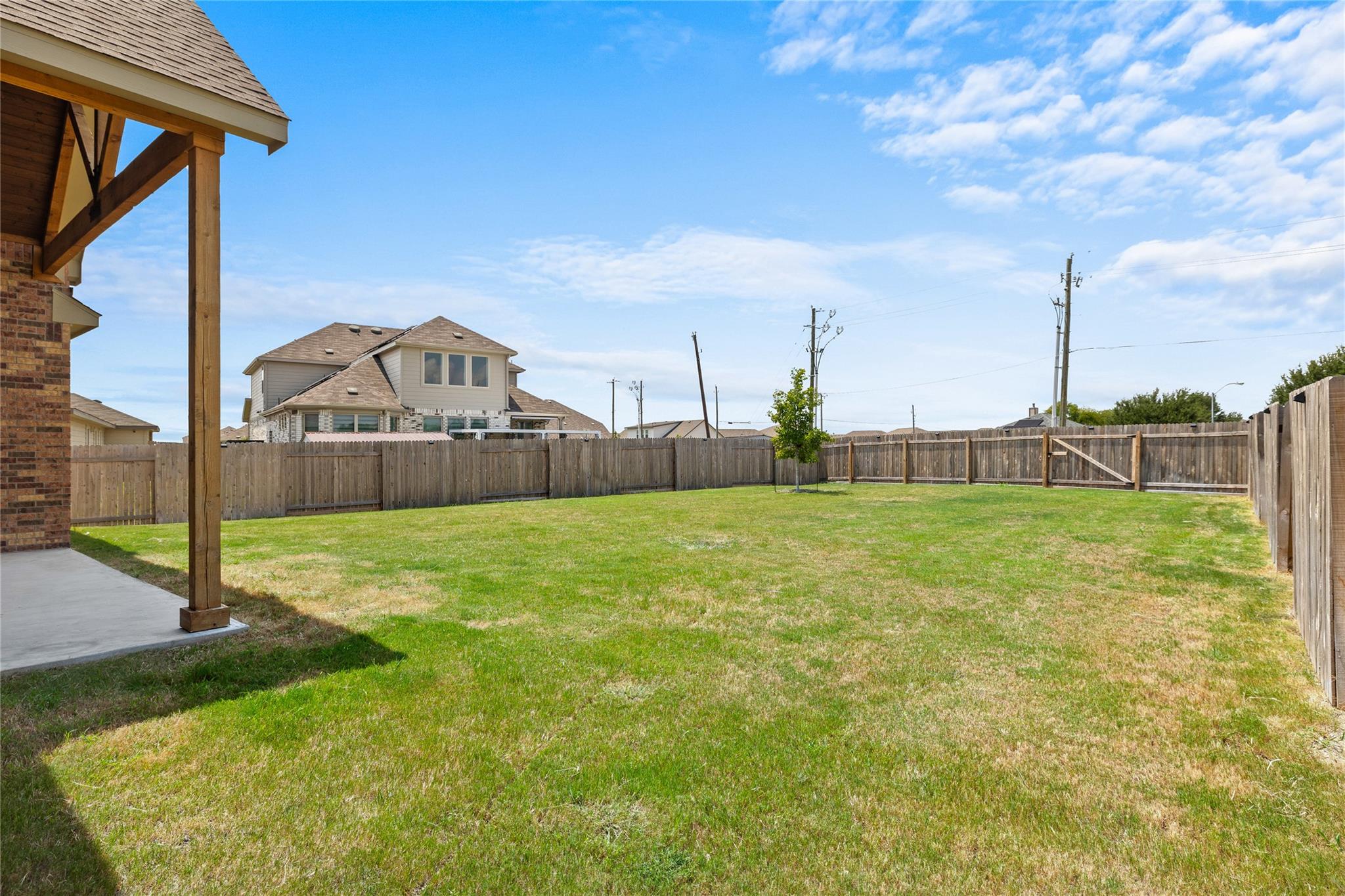 101 Bosco Rd, Hutto, TX 78634