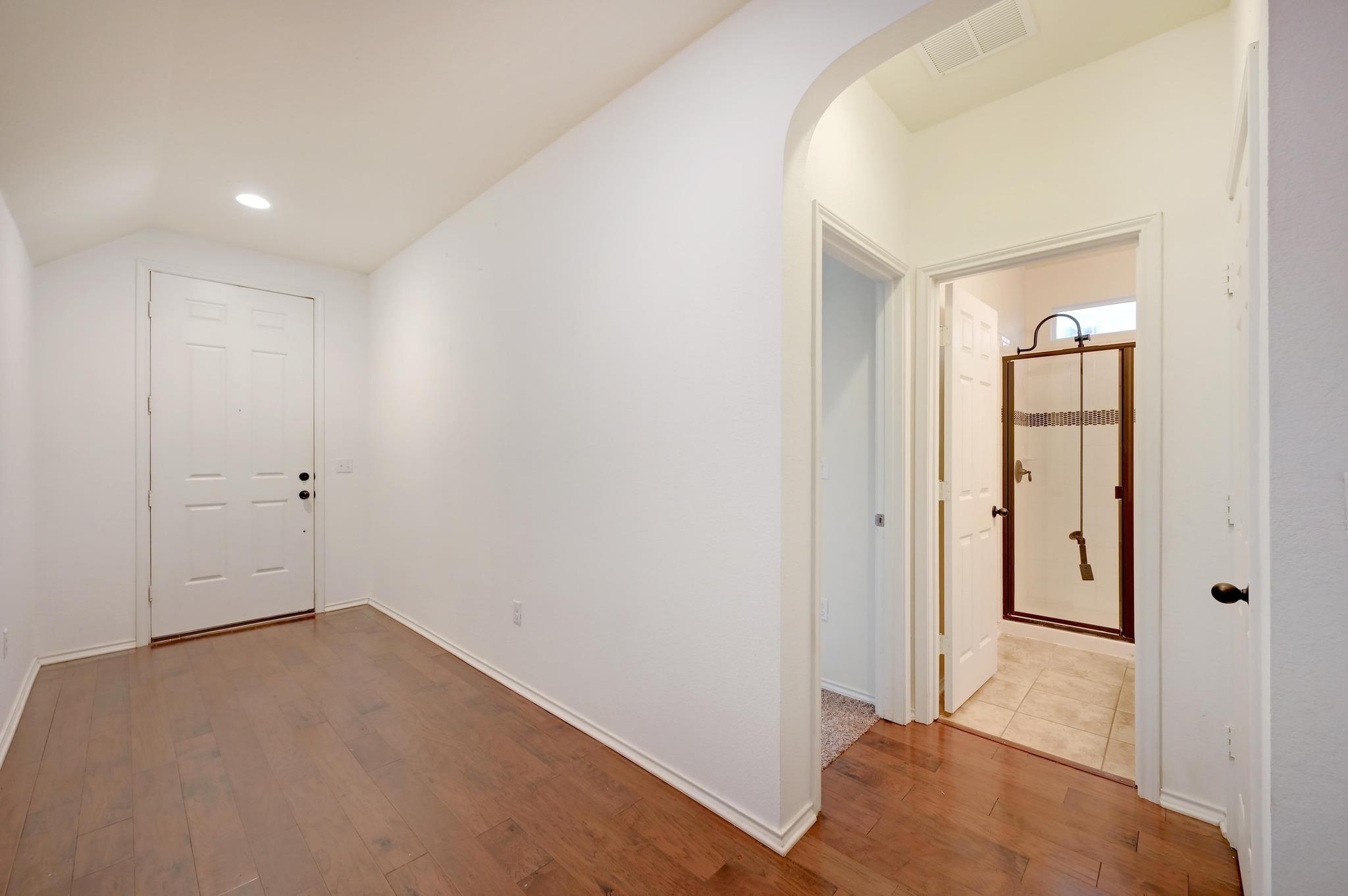 322 White Willow Dr, San Marcos, TX 78666