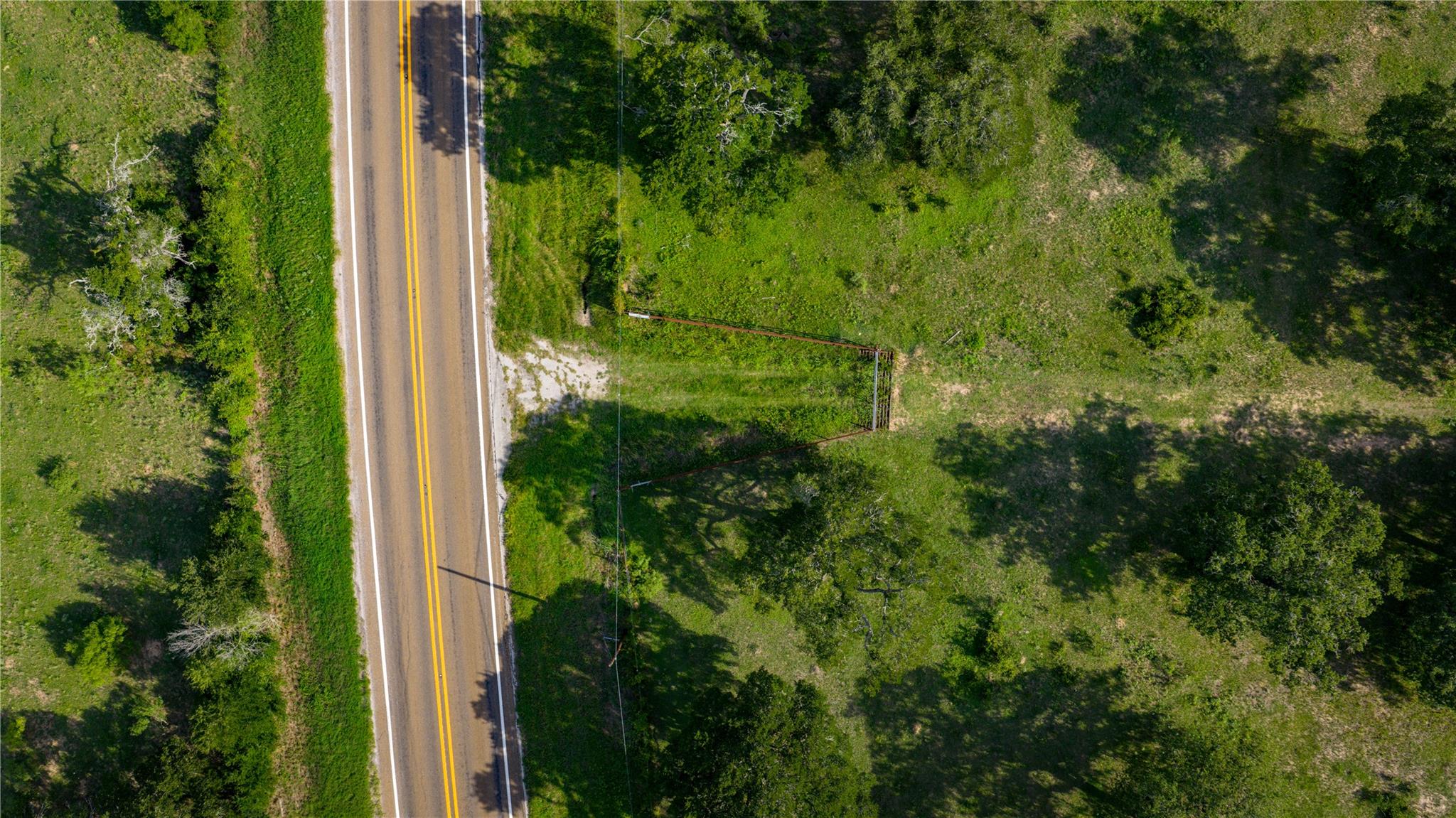 TBD FM 2104, Smithville, TX 78957