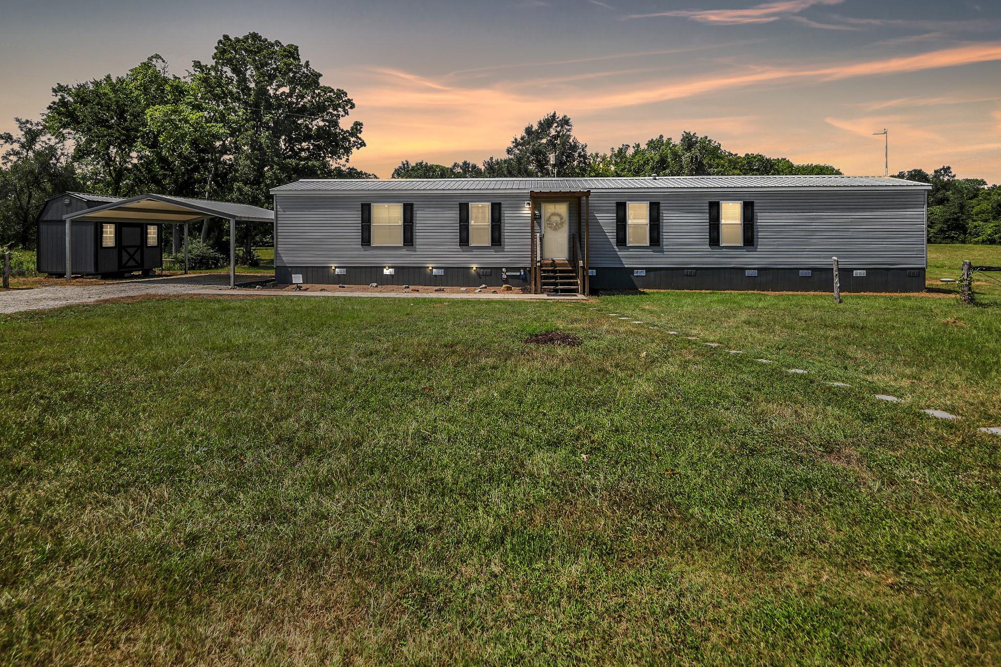 6881 FM 2000, Caldwell, TX 77836