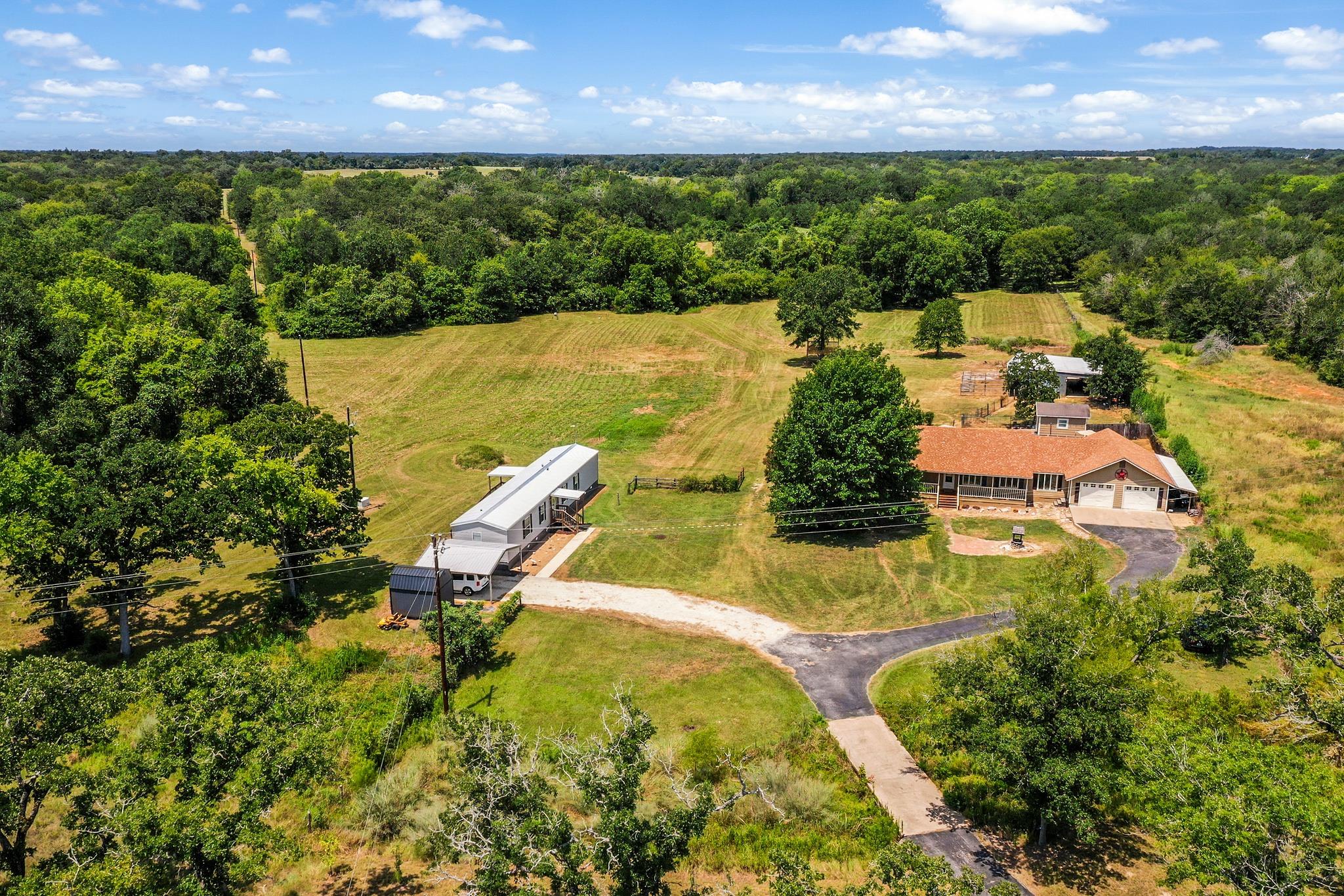 6881 FM 2000, Caldwell, TX 77836