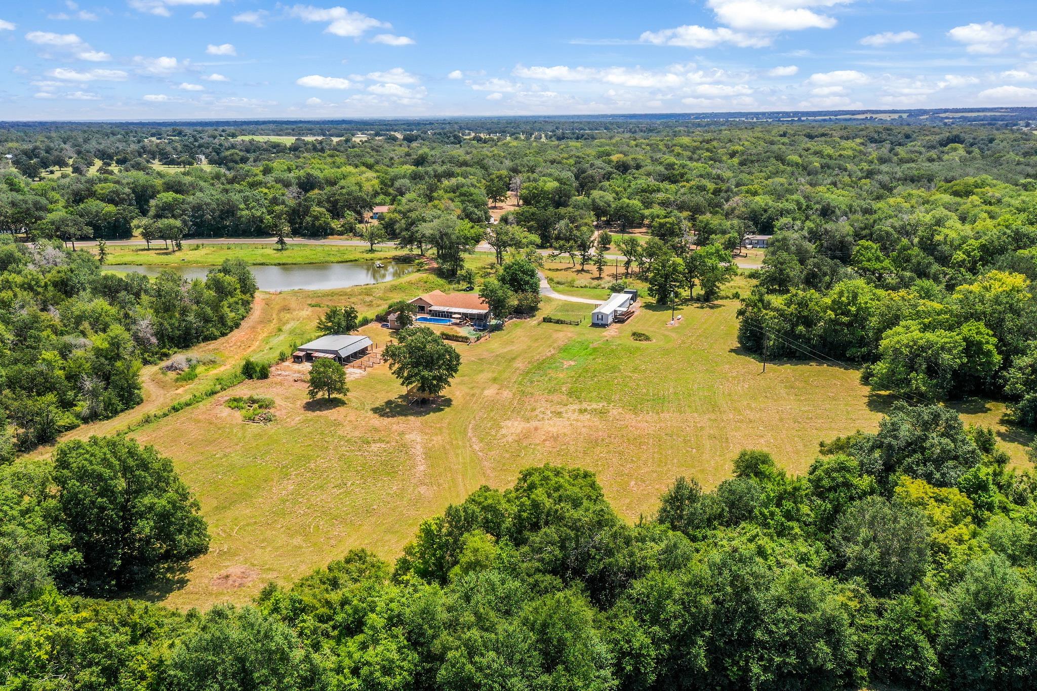 6881 FM 2000, Caldwell, TX 77836