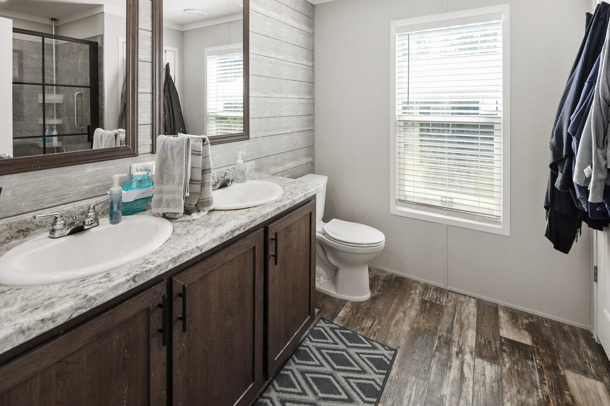 6881 FM 2000, Caldwell, TX 77836