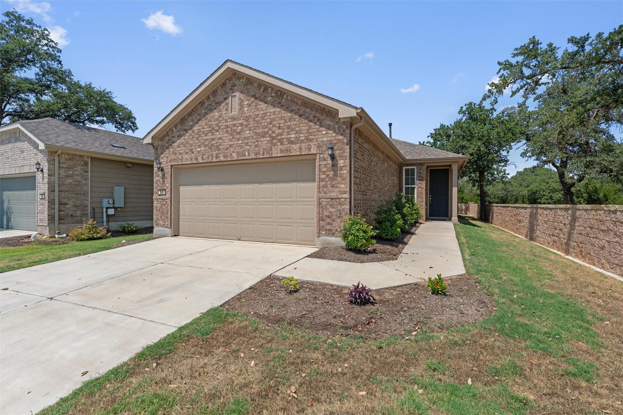 502 Saratoga Ln, Georgetown, TX 78633