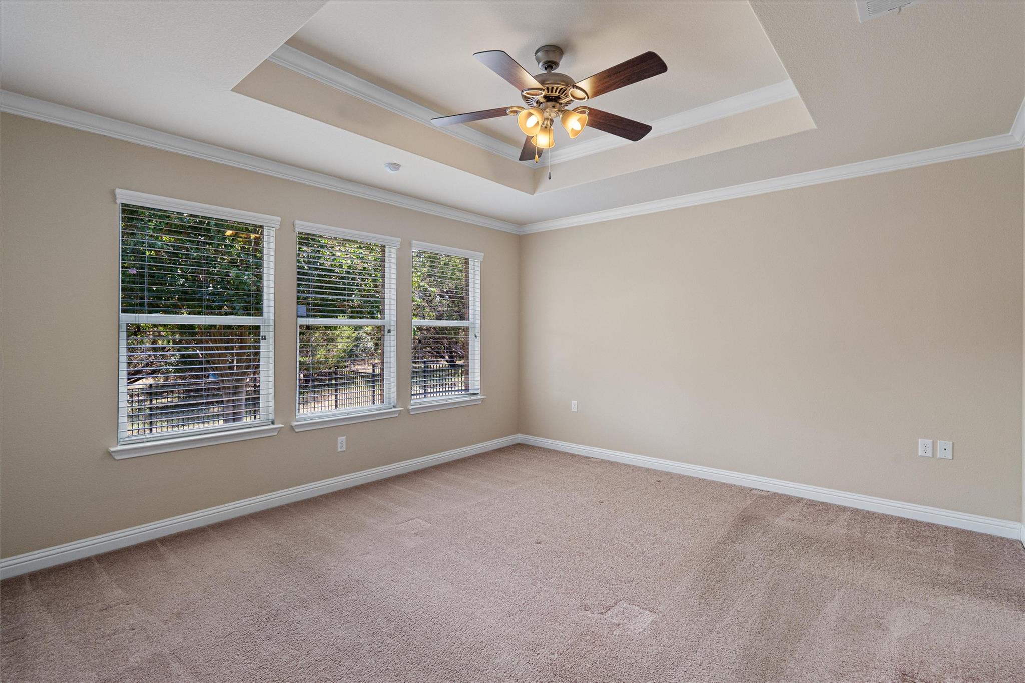 335 Salado Creek Ln, Georgetown, TX 78633