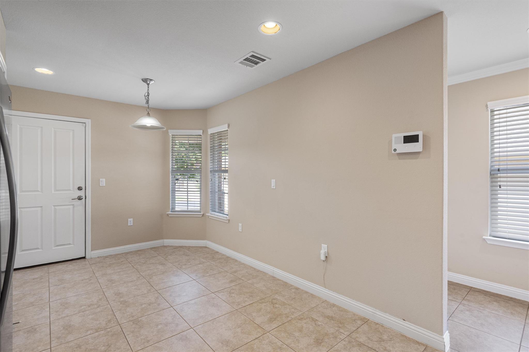 335 Salado Creek Ln, Georgetown, TX 78633