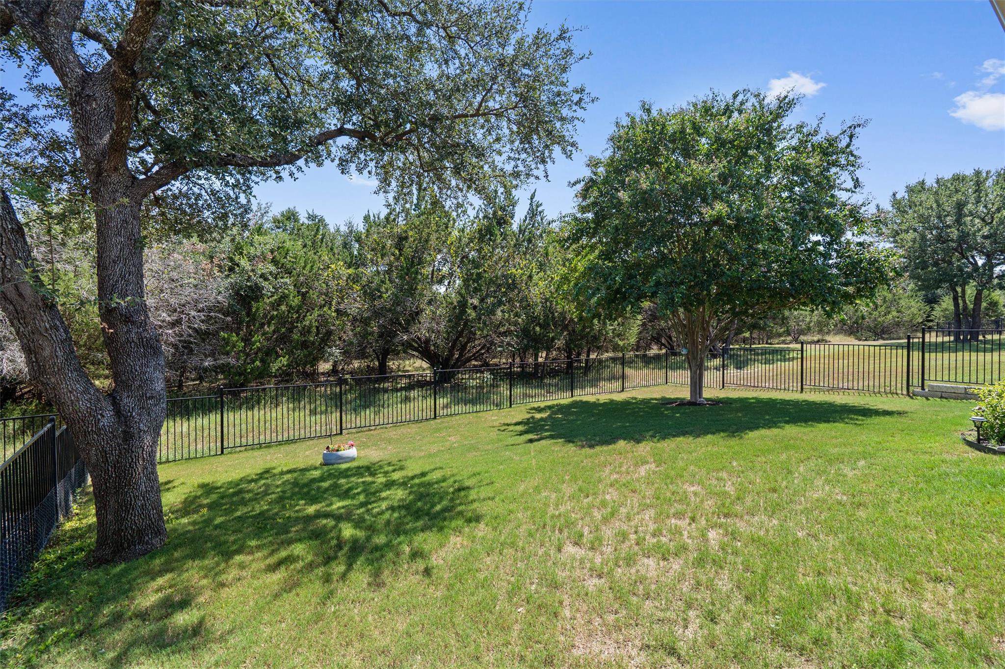 335 Salado Creek Ln, Georgetown, TX 78633