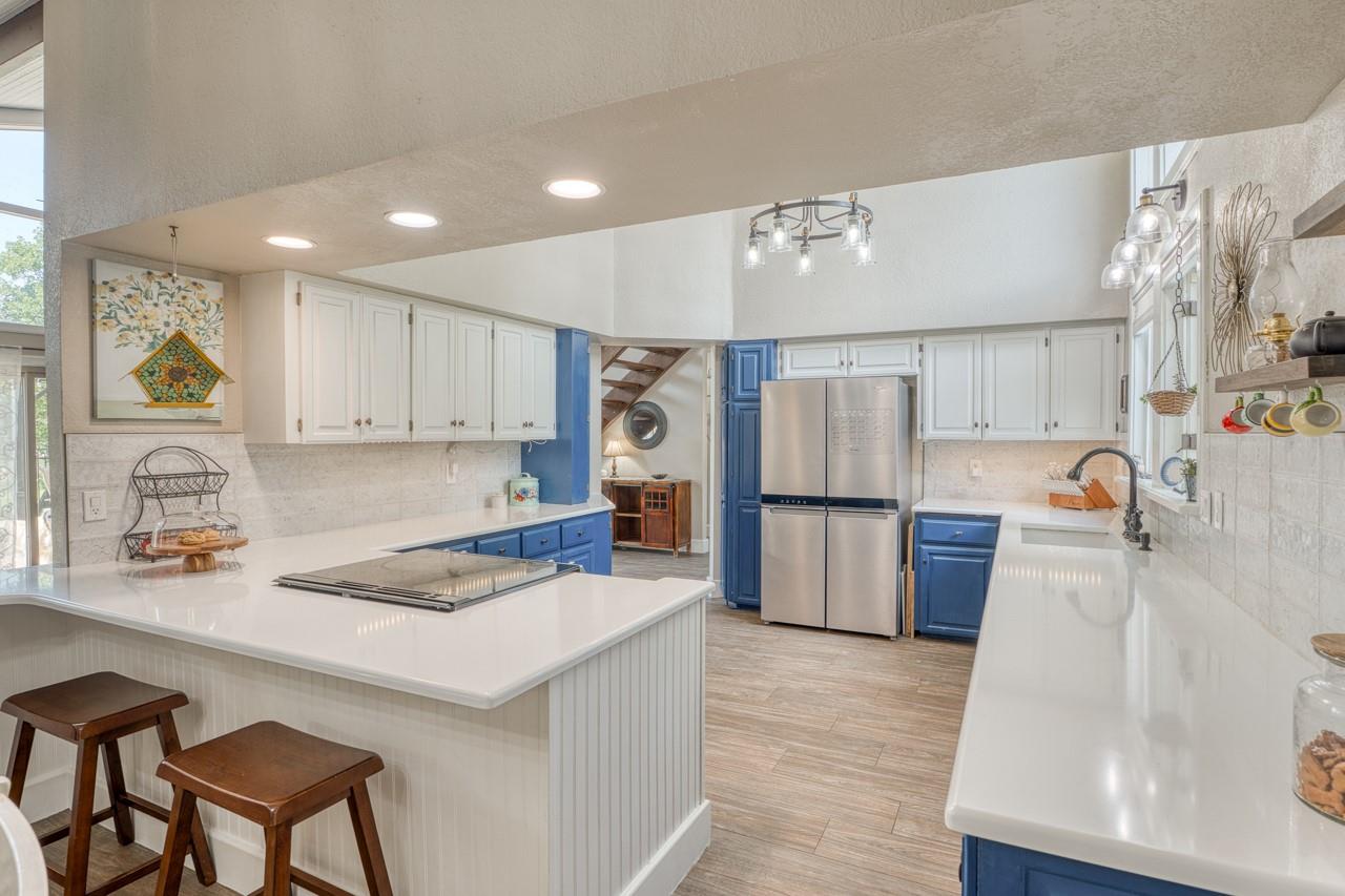 202 N Big Spur, Horseshoe Bay, TX 78657