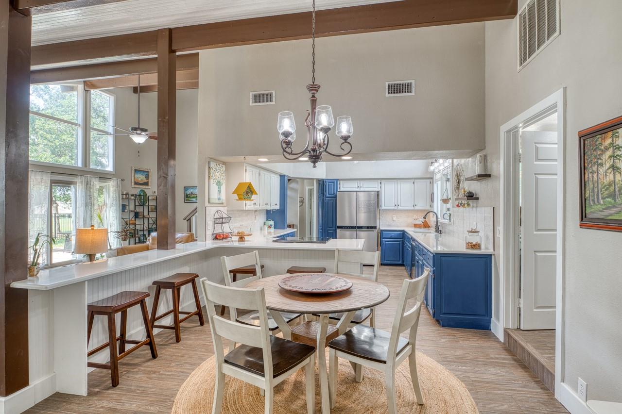 202 N Big Spur, Horseshoe Bay, TX 78657