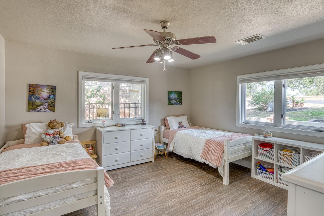 202 N Big Spur, Horseshoe Bay, TX 78657