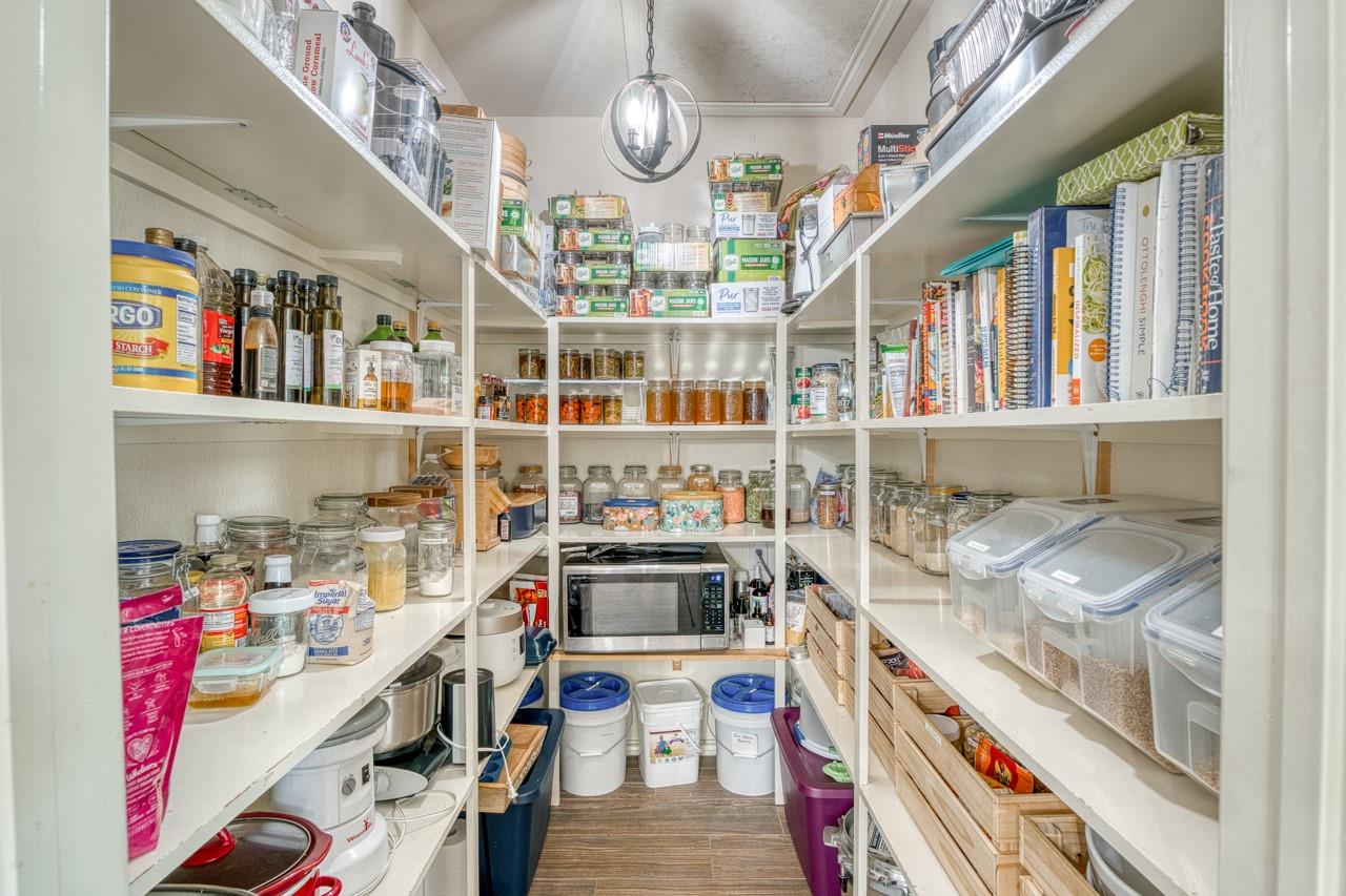 202 N Big Spur, Horseshoe Bay, TX 78657