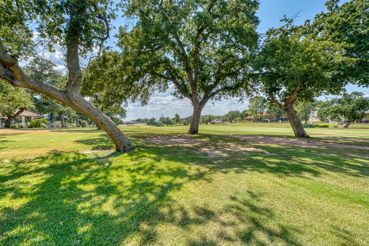 202 N Big Spur, Horseshoe Bay, TX 78657